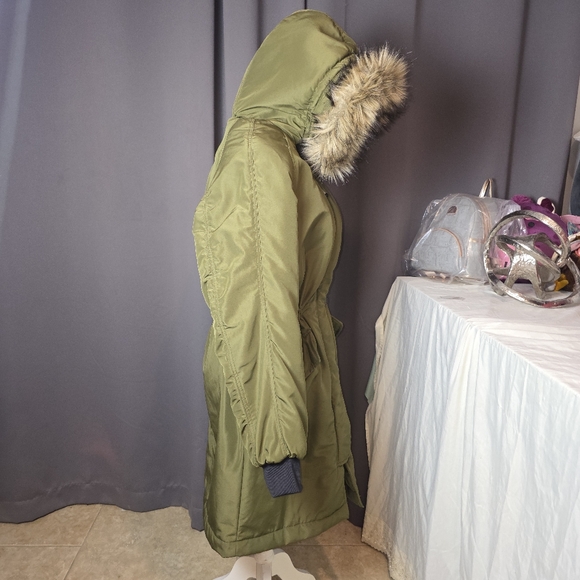 H&M Faux Fur Hooded Green Parka Coat Women’s S‎ Long Quilted Winter Jacket - Picture 7 of 16
